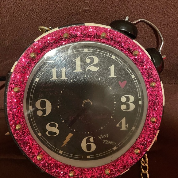 Betsey Johnson clock purse (works) (rare find) - Picture 3 of 6
